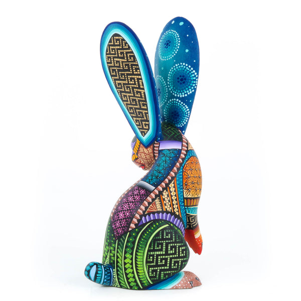 Sitting Rabbit - Oaxacan Alebrije Wood Carving