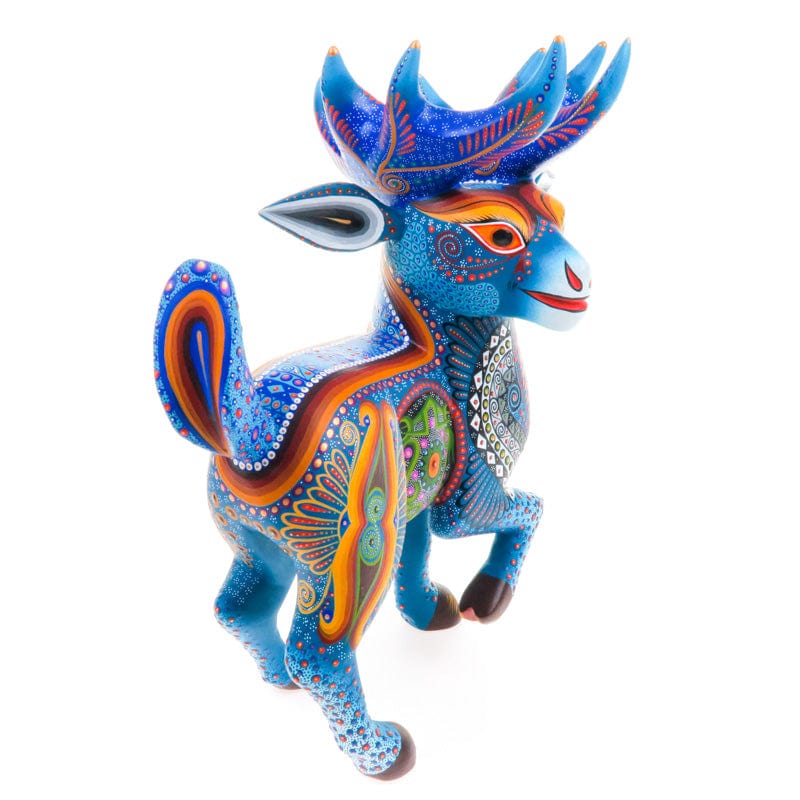 Fabulous Deer - Oaxacan Alebrije Wood Carving – VivaMexico.com