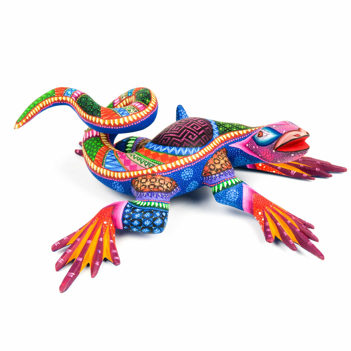 Fantastic Iguana - Oaxacan Alebrije Wood Carving – VivaMexico.com