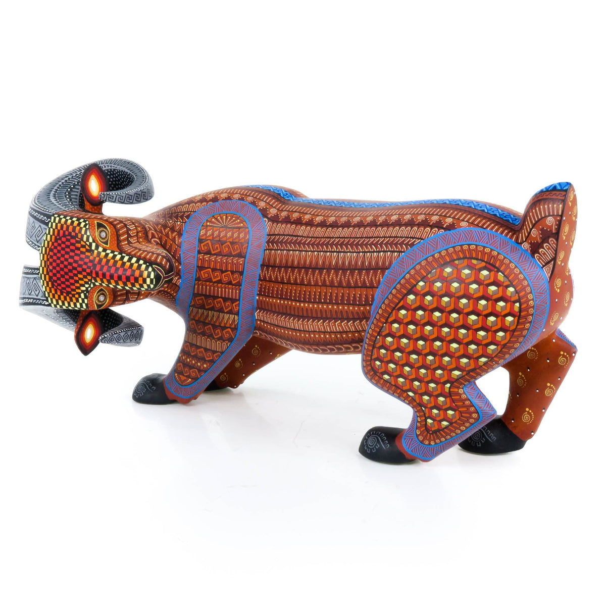 Turning Bighorn Ram - Oaxacan Alebrije Wood Carving – VivaMexico