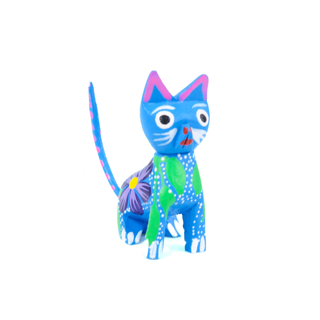 Mini Cat - Oaxacan Alebrije Wood Carving