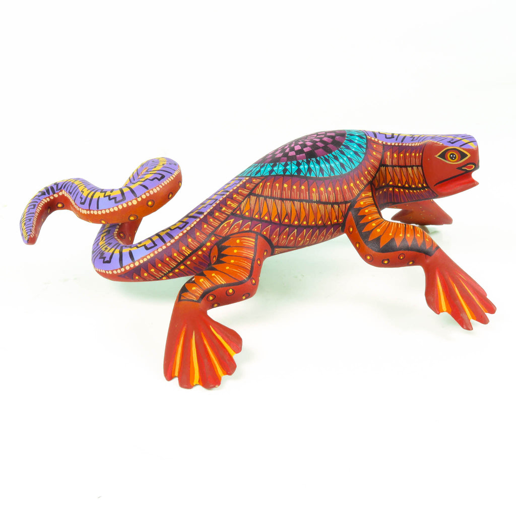 Zapotec Iguana - Oaxacan Alebrije Wood Carving