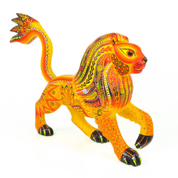 Luis Sosa Calvo Oaxacan Alebrije Wood Carvings For Sale. Fine