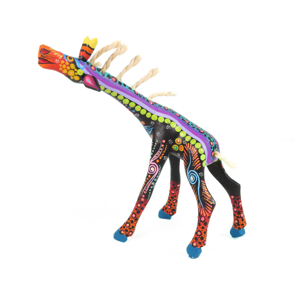 Beautiful Giraffe (Black) - Oaxacan Alebrije Wood Carving - VivaMexico.com - Mexican Art