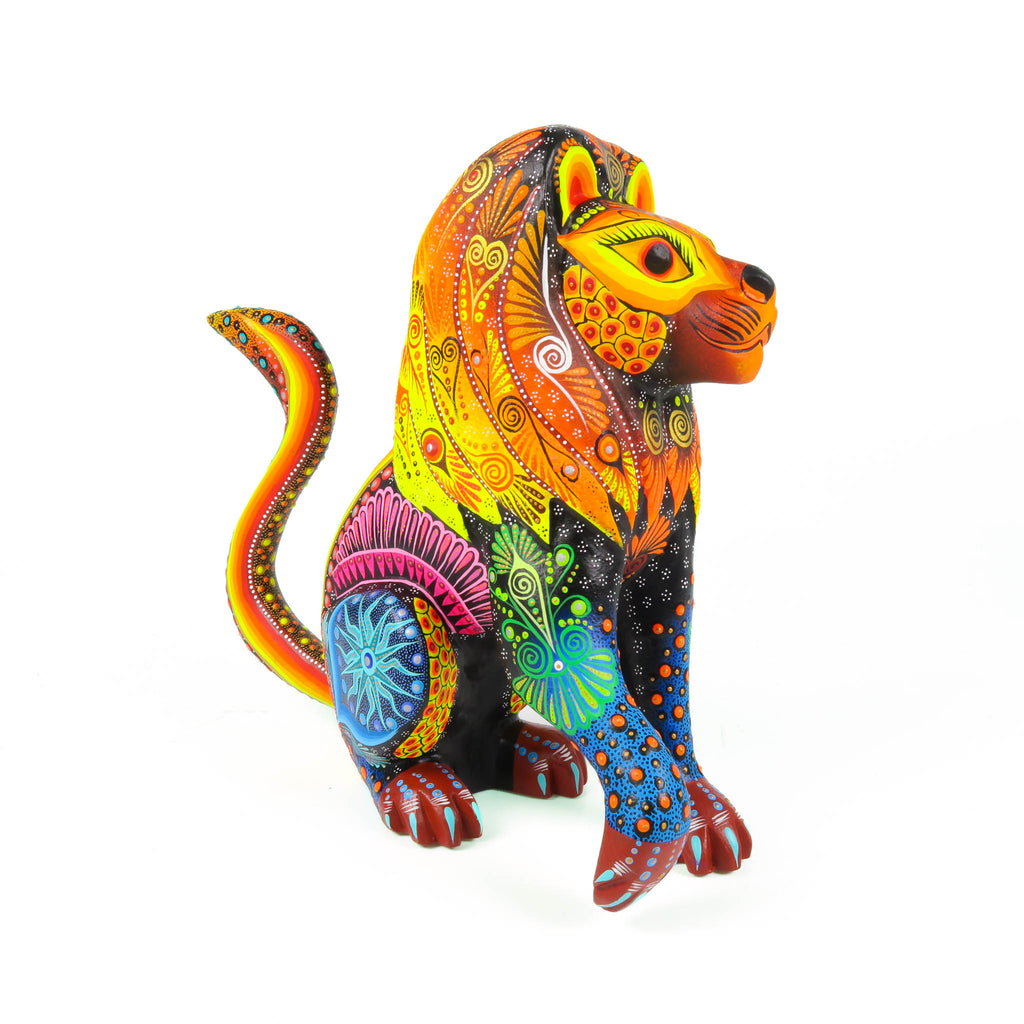 Elegant Lion - Oaxacan Alebrije Wood Carving
