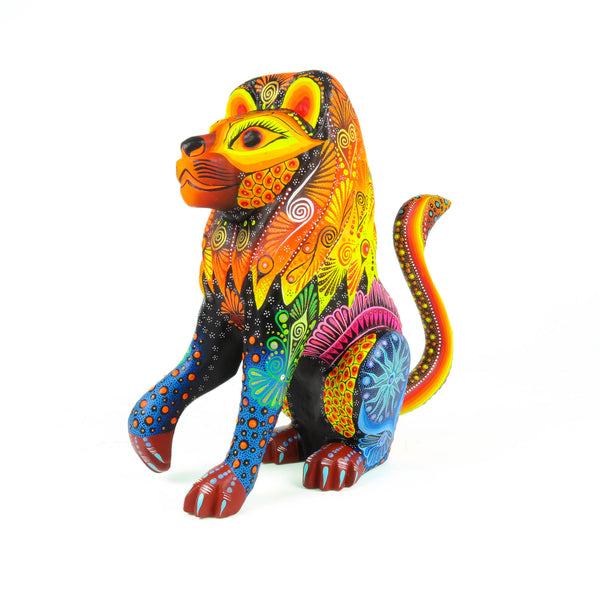 Elegant Lion - Oaxacan Alebrije Wood Carving