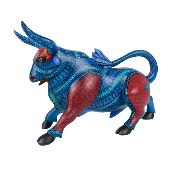 Masterpiece Charging Bull - Oaxacan Alebrije Wood Carving