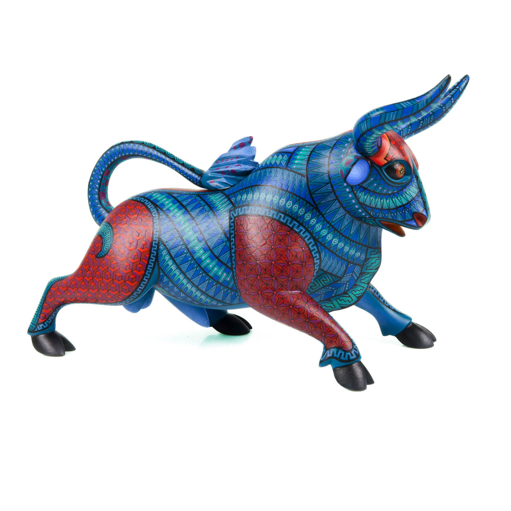 Masterpiece Charging Bull - Oaxacan Alebrije Wood Carving