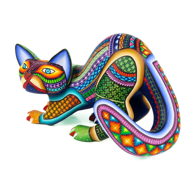 Crouching Cat - Oaxacan Alebrije Wood Carving