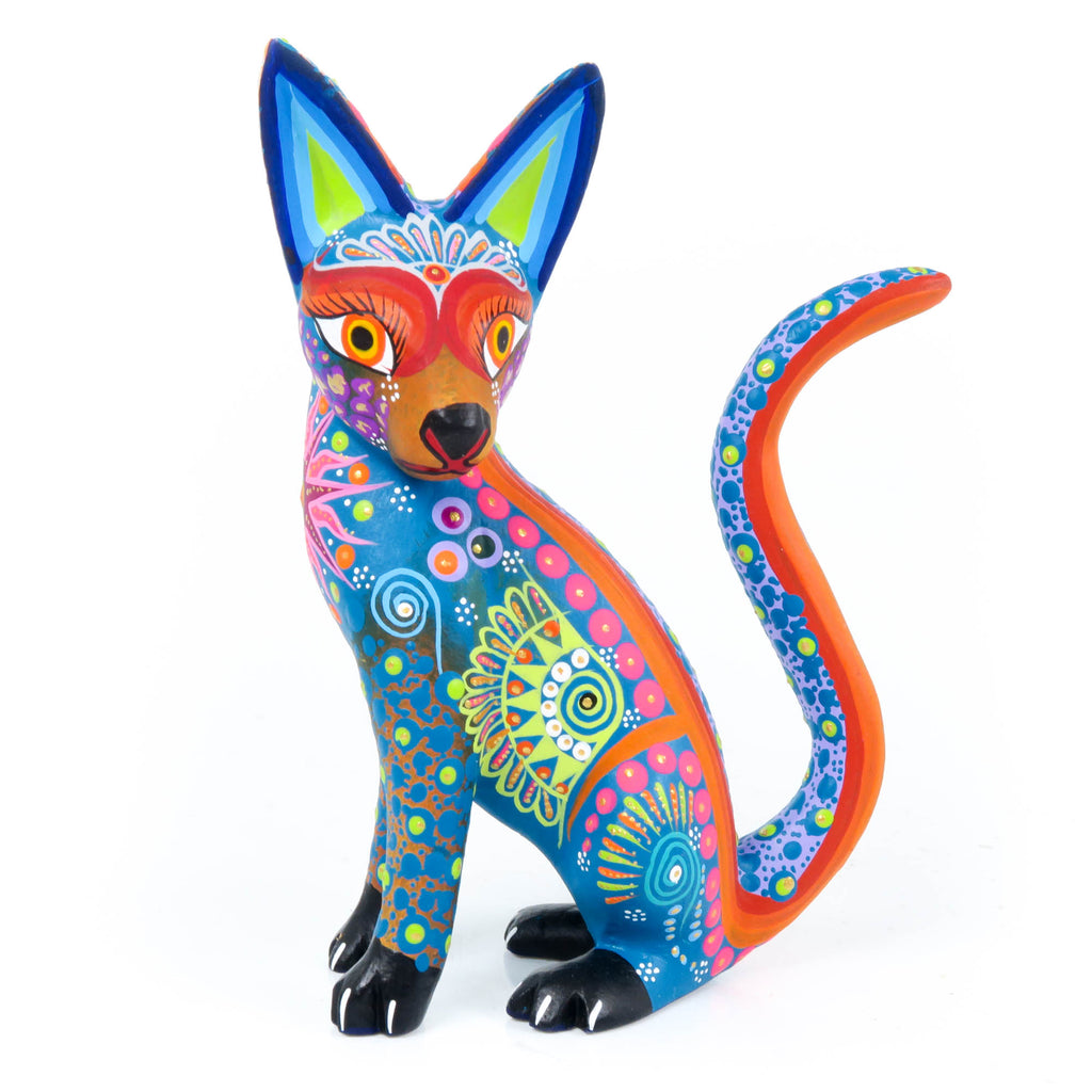 Beautiful Cat (Turquoise) - Oaxacan Alebrije Wood Carving