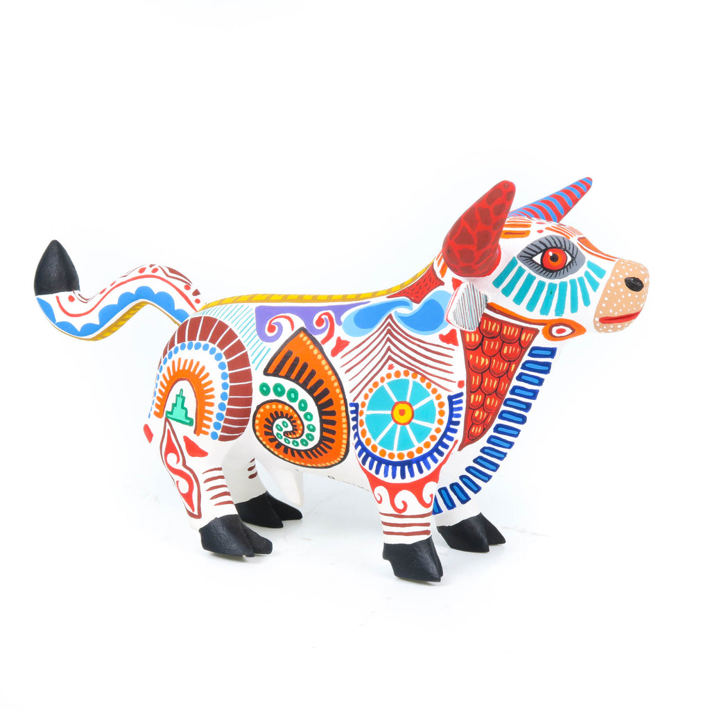 Majestic White Bull - Oaxacan Alebrije Wood Carving