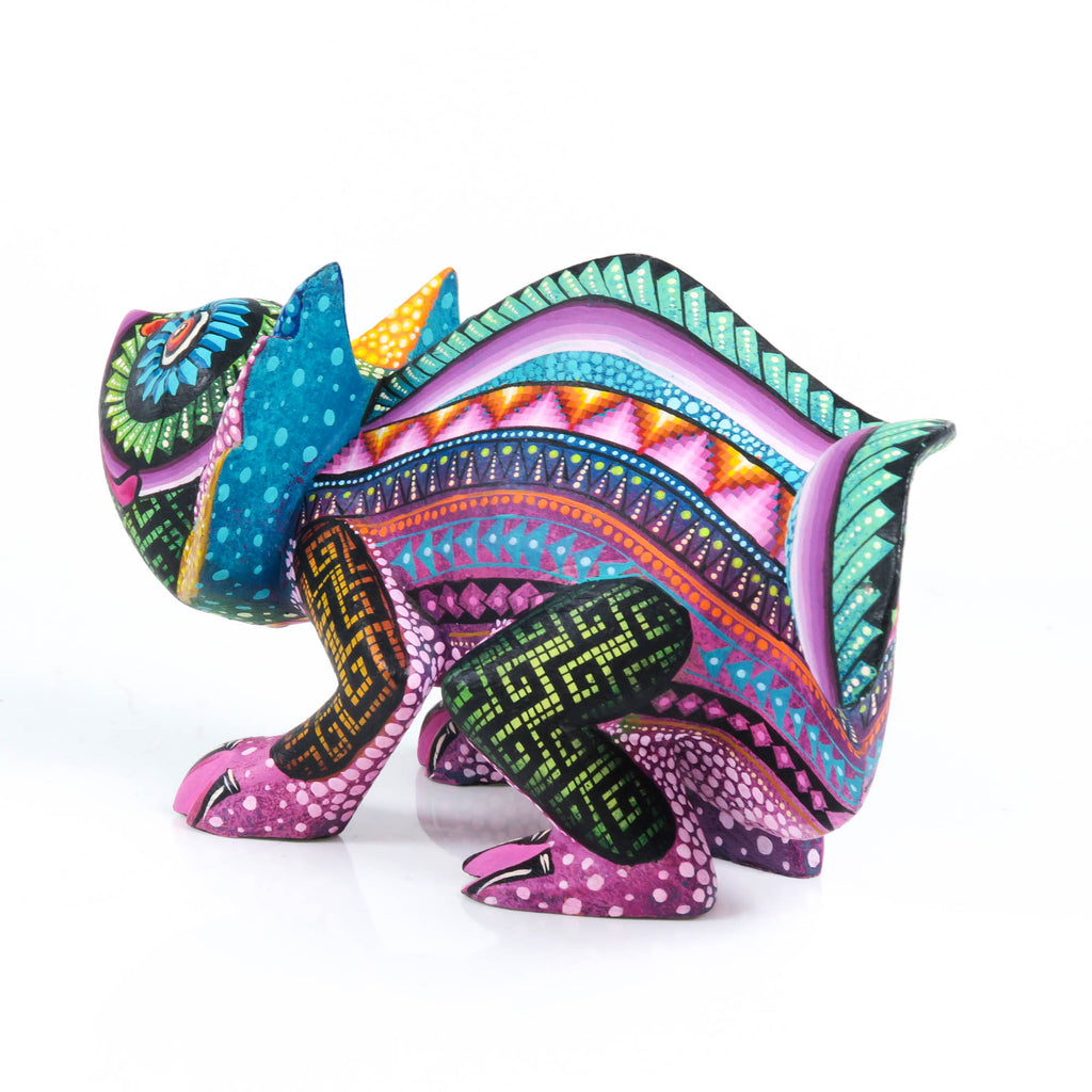 Axolotl - Oaxacan Alebrije Wood Carving – VivaMexico.com - Mexican Art