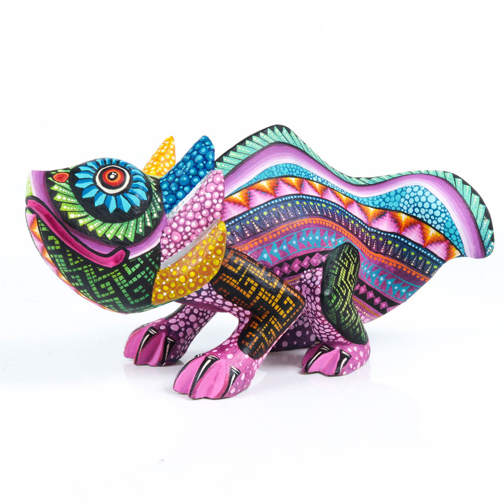 Axolotl - Oaxacan Alebrije Wood Carving – VivaMexico.com - Mexican Art
