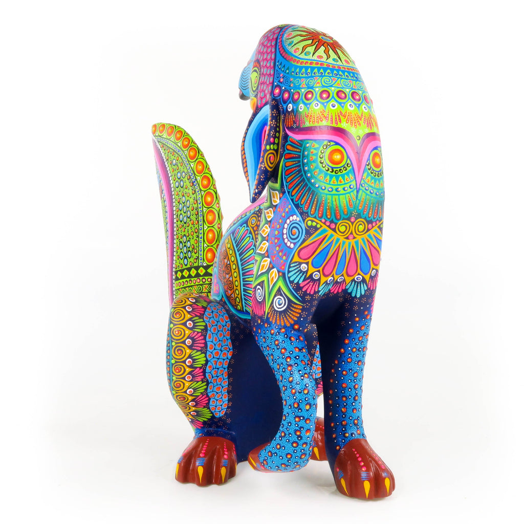 Exceptional Coyote - Oaxacan Alebrije Wood Carving – VivaMexico