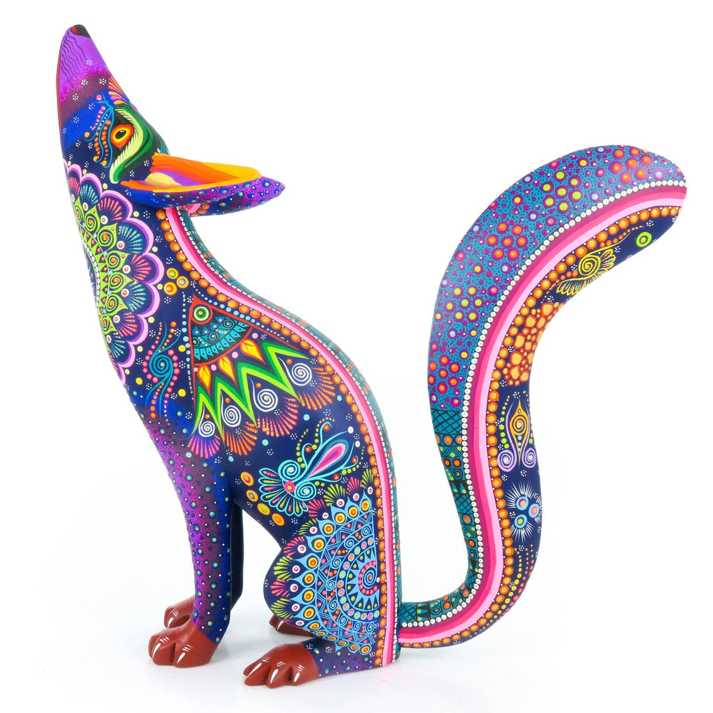 Exceptional Coyote - Oaxacan Alebrije Wood Carving – VivaMexico
