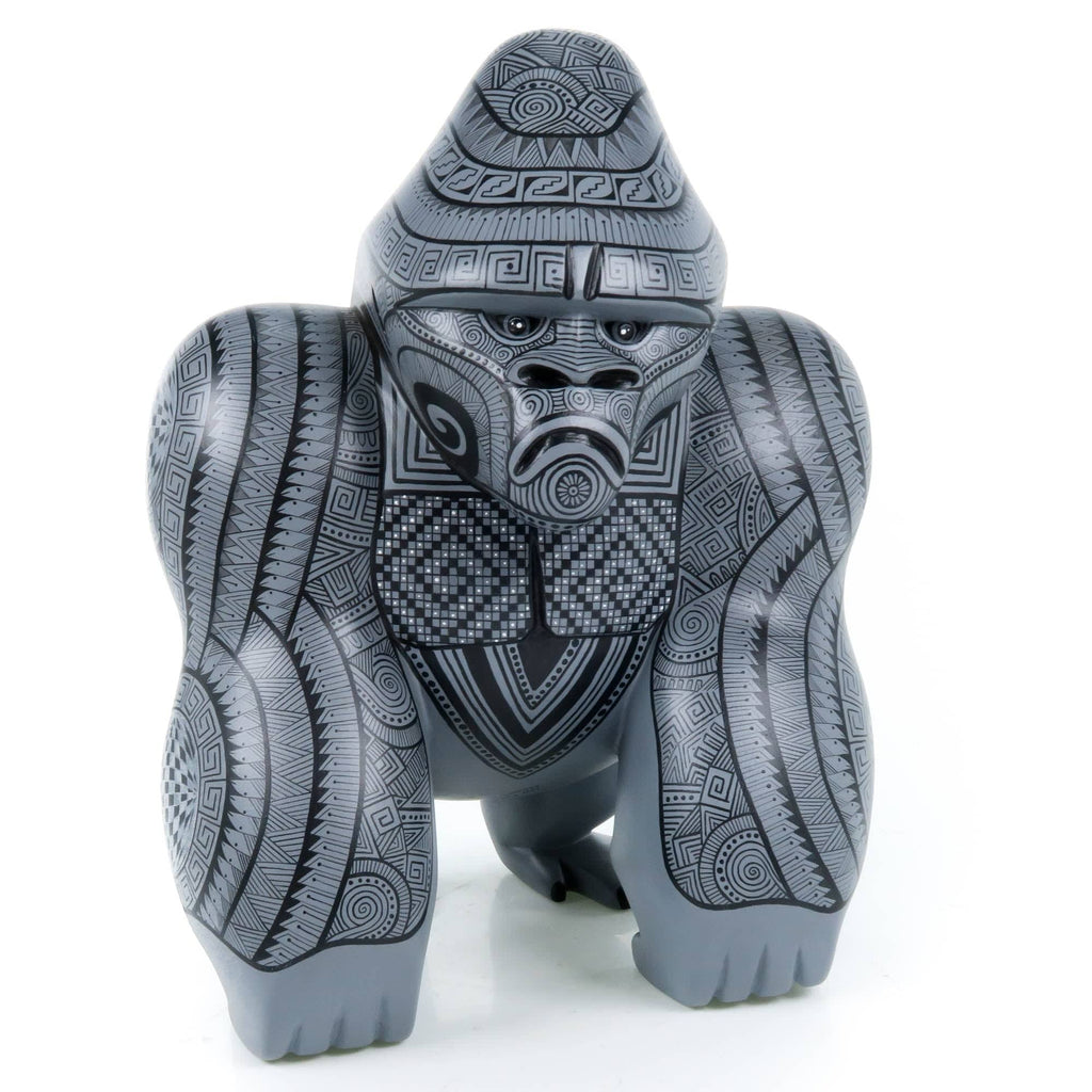 彫刻画　レプリカ　G.Andreoni Large Masterpiece Gorilla With Chameleon - Oaxacan Alebrije Wood