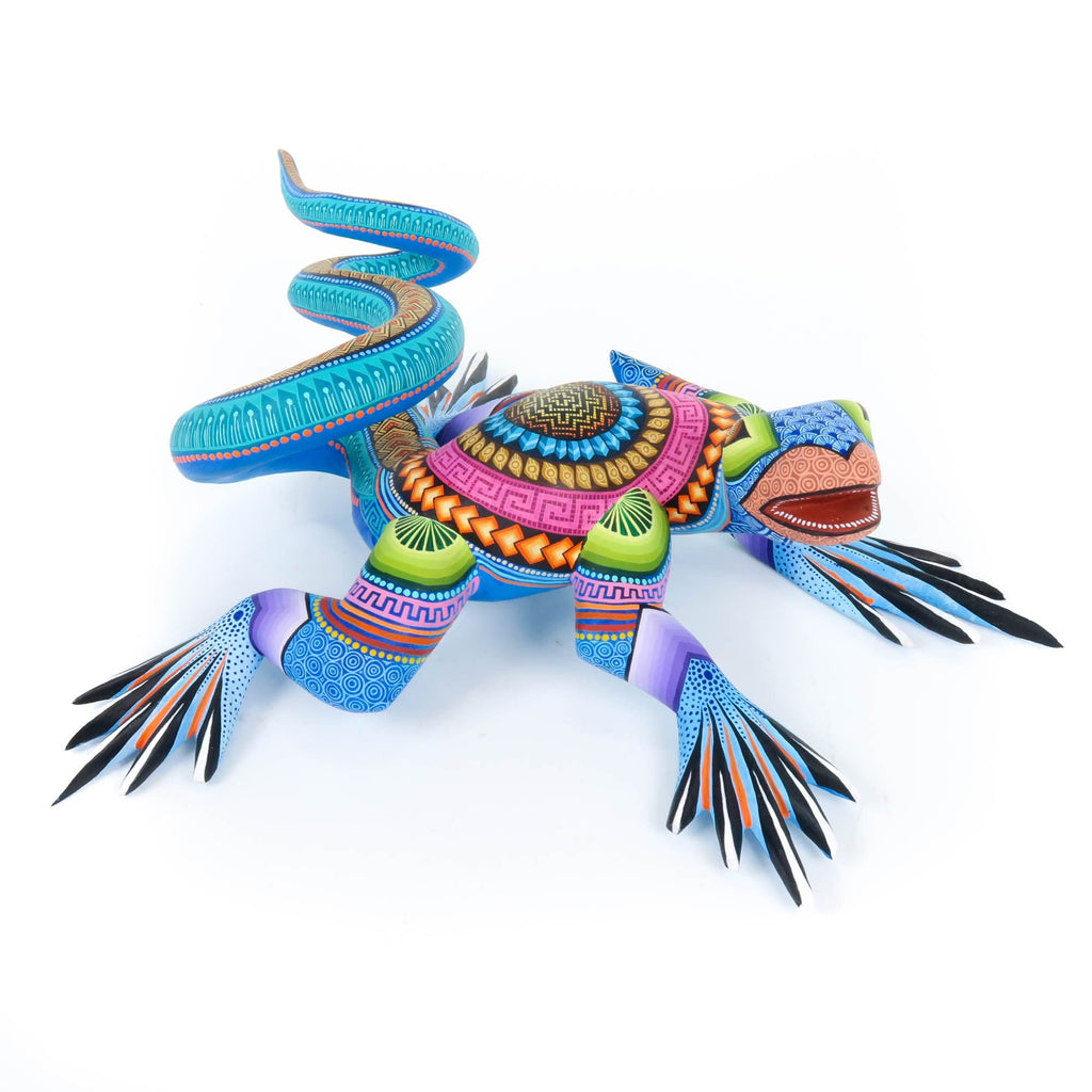 Exceptional Large Iguana - Oaxacan Alebrije Wood Carving