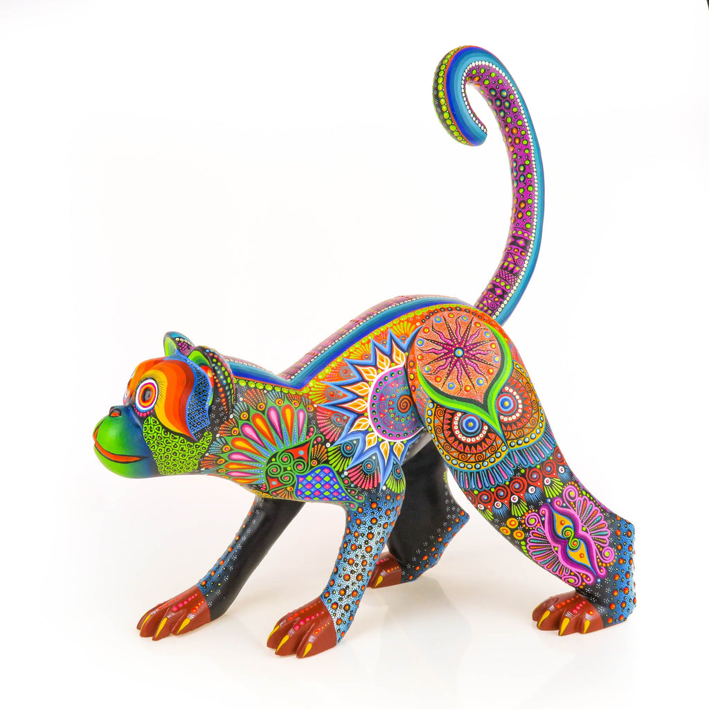 Exceptional Monkey - Oaxacan Alebrije Wood Carving – VivaMexico
