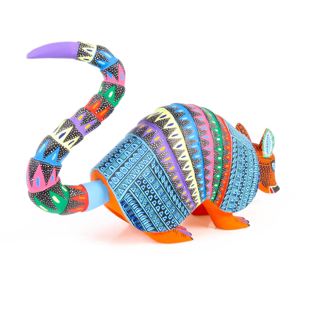 Fabulous Armadillo - Oaxacan Alebrije Wood Carving – VivaMexico