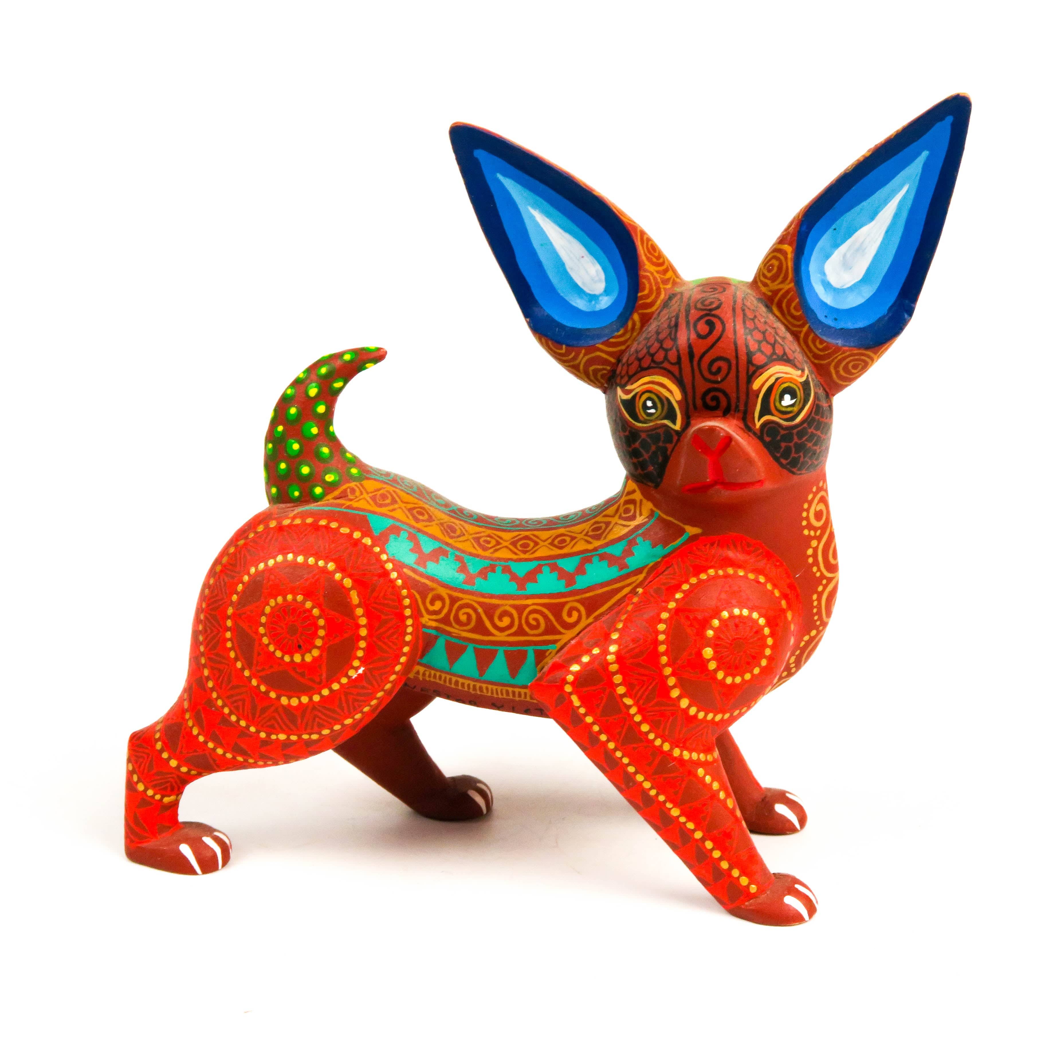 Fine Zapotec Chihuahua Dog - Oaxacan Alebrije Wood Carving