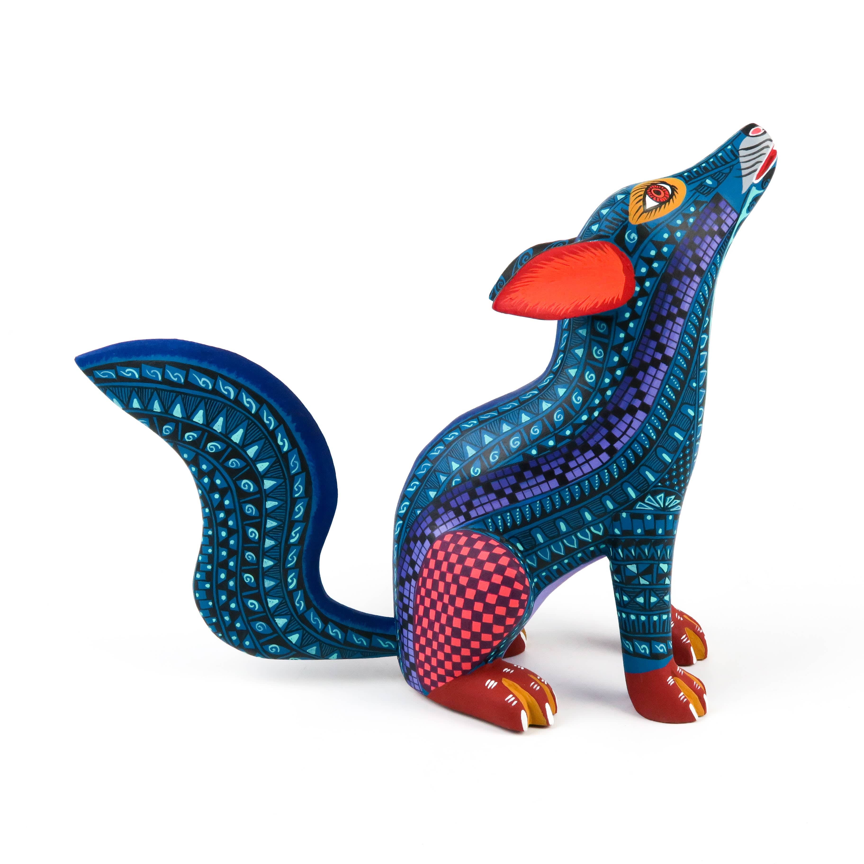 Howling Coyote - Oaxacan Alebrije Wood Carving Sculpture