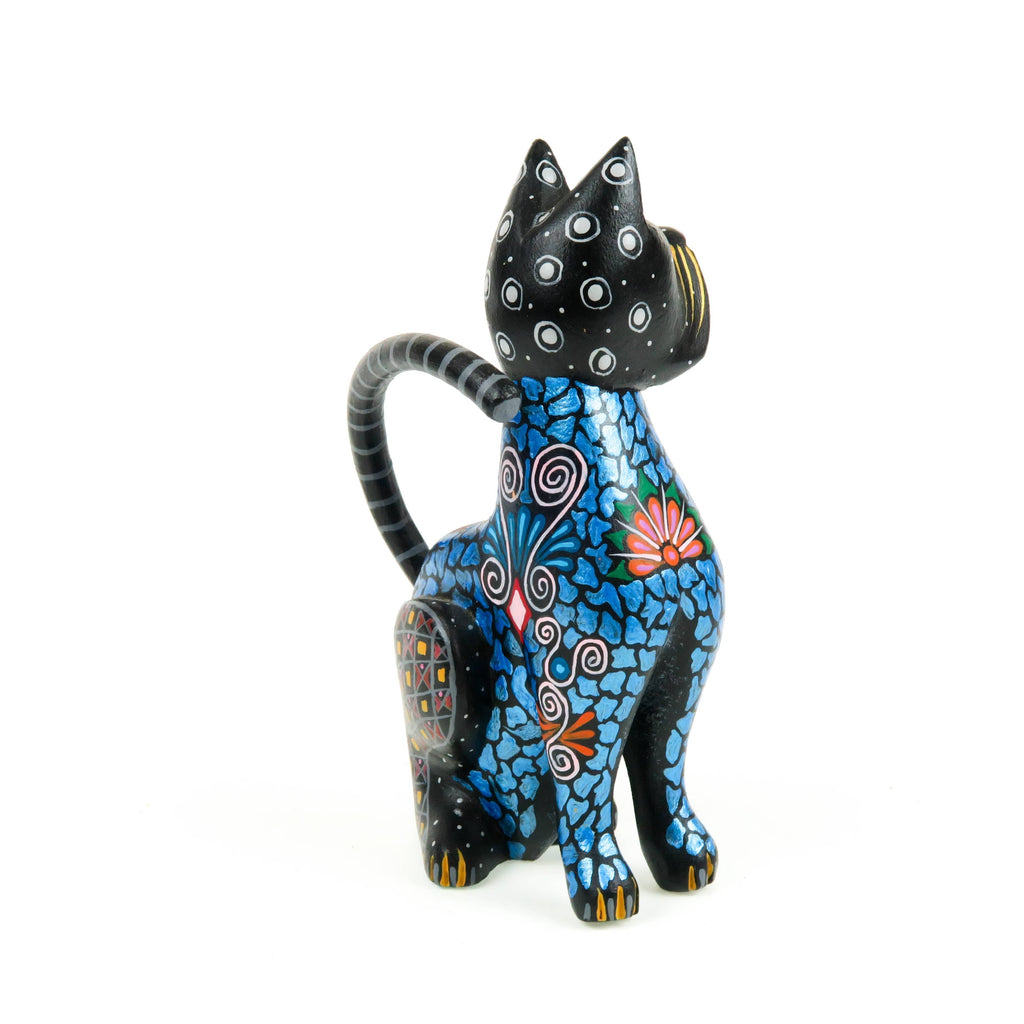 Inquisitive Dog - Oaxacan Alebrije Wood Carving – VivaMexico.com ...