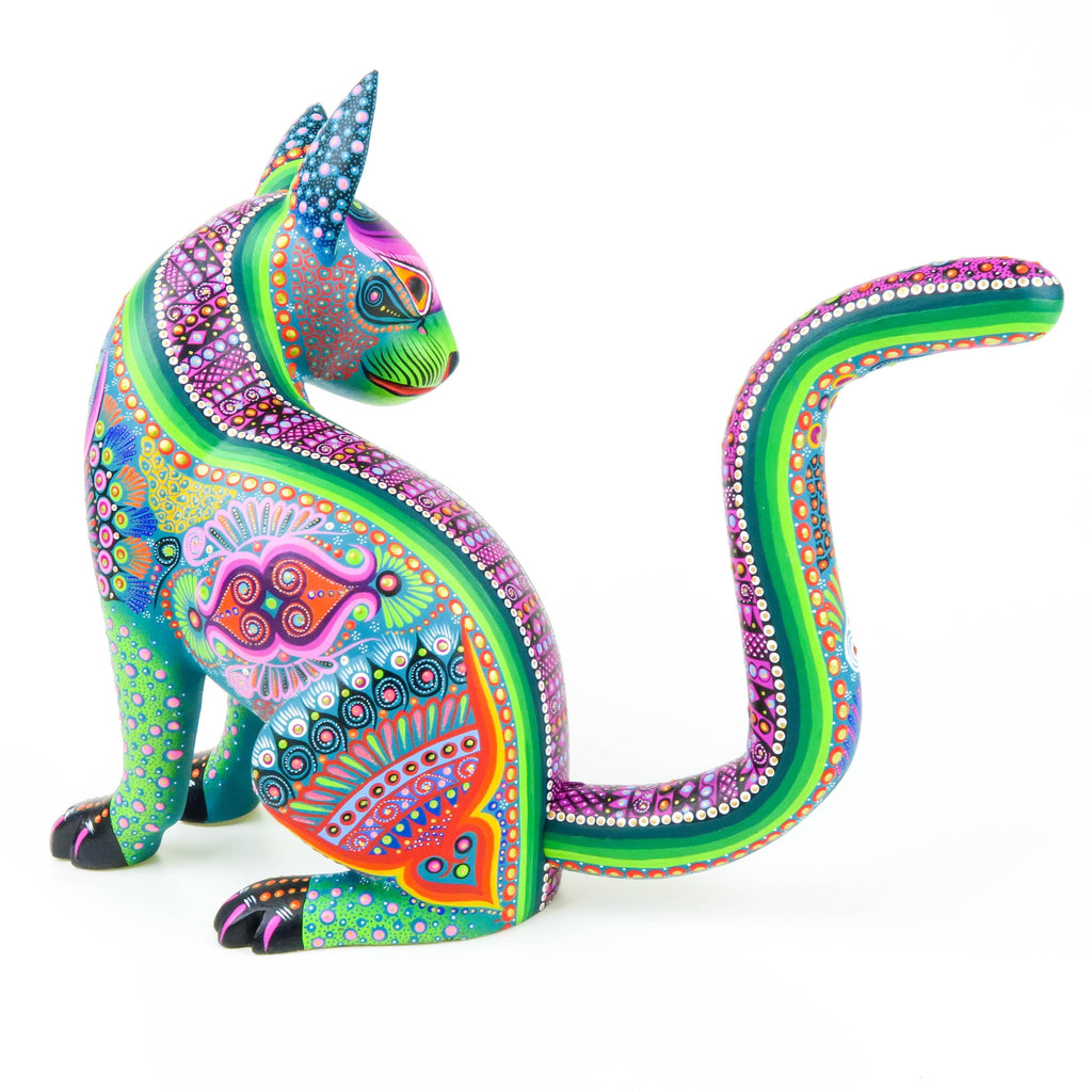 Jaguar - Oaxacan Alebrije Wood Carving – VivaMexico.com - Mexican Art