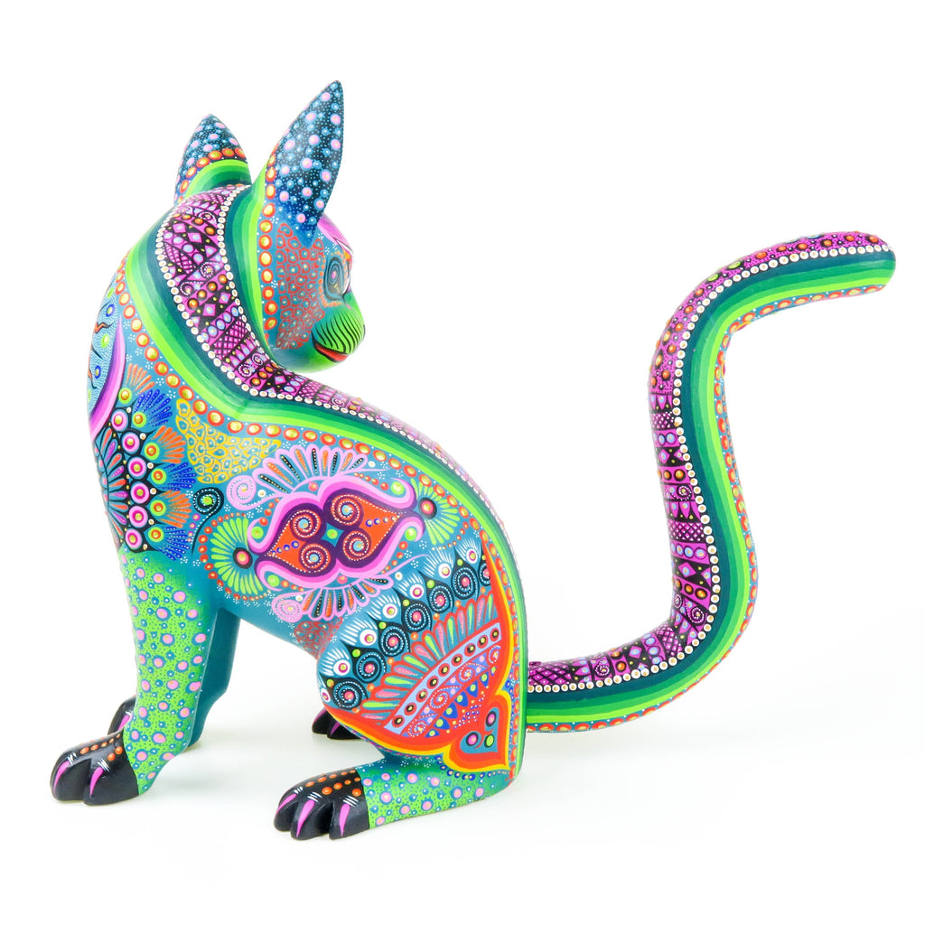 Jaguar - Oaxacan Alebrije Wood Carving – VivaMexico.com - Mexican Art