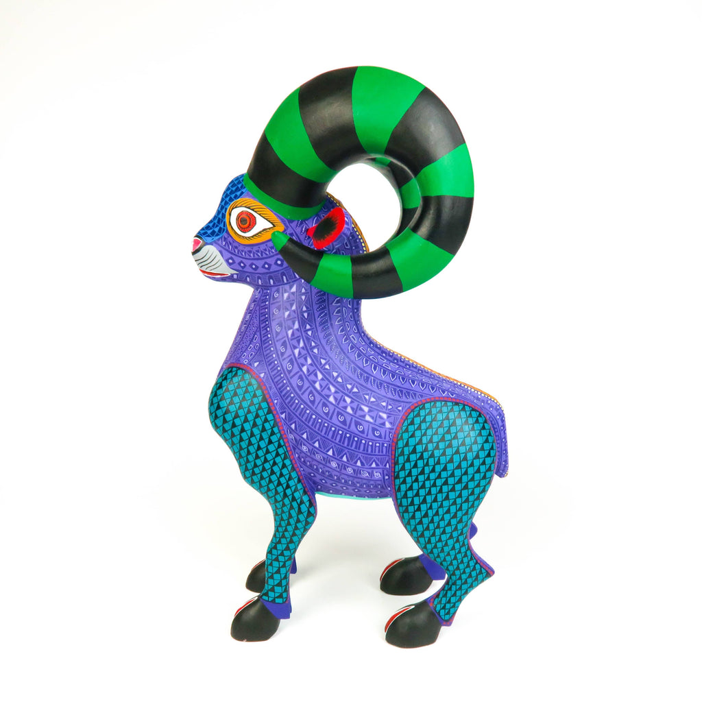 Large Beautiful Ram - Oaxacan Alebrije Wood Carving – VivaMexico