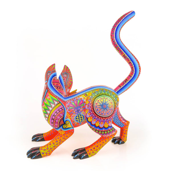 Lynx - Oaxacan Alebrije Wood Carving – VivaMexico.com - Mexican Art