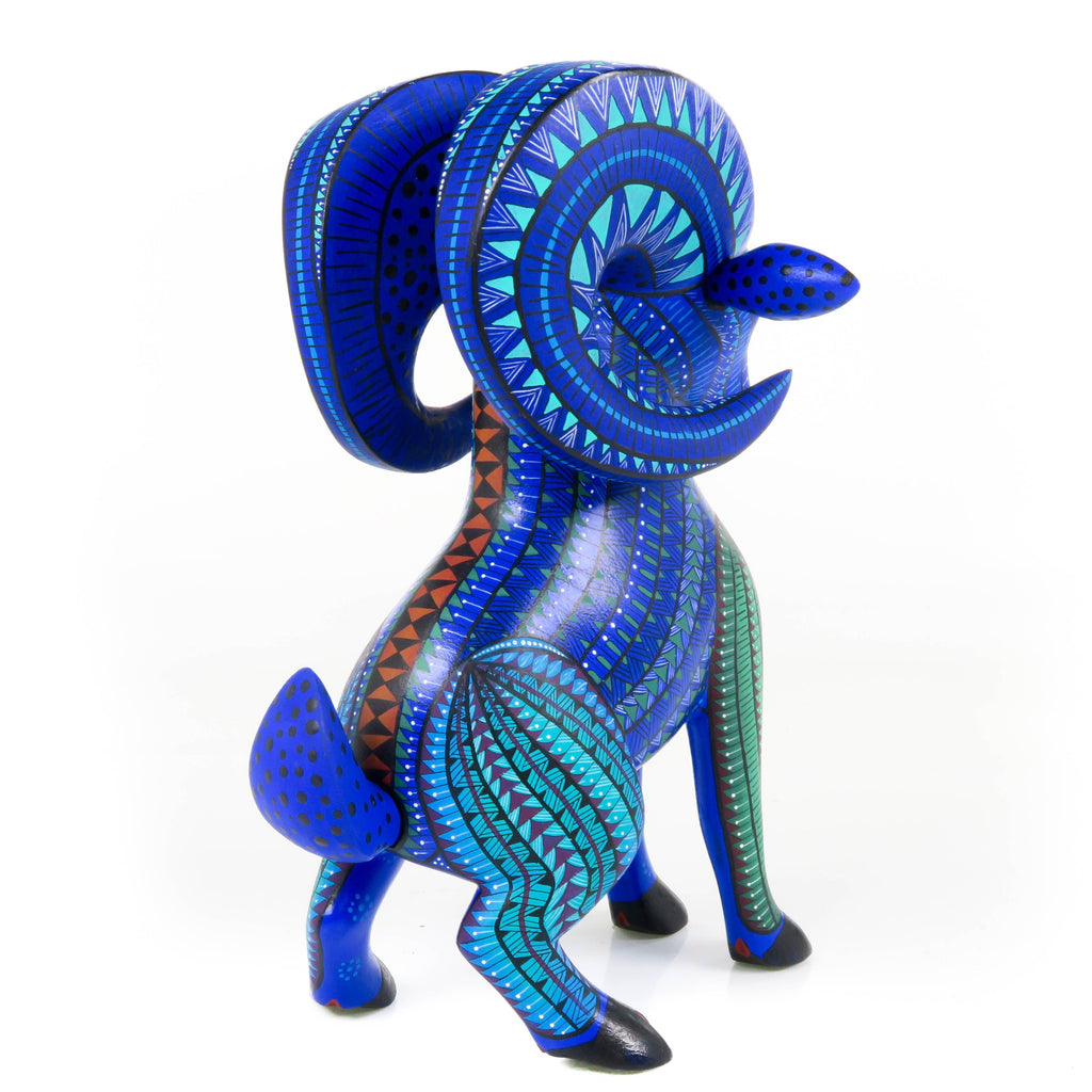 Majestic Bighorn Ram - Oaxacan Alebrije Wood Carving – VivaMexico