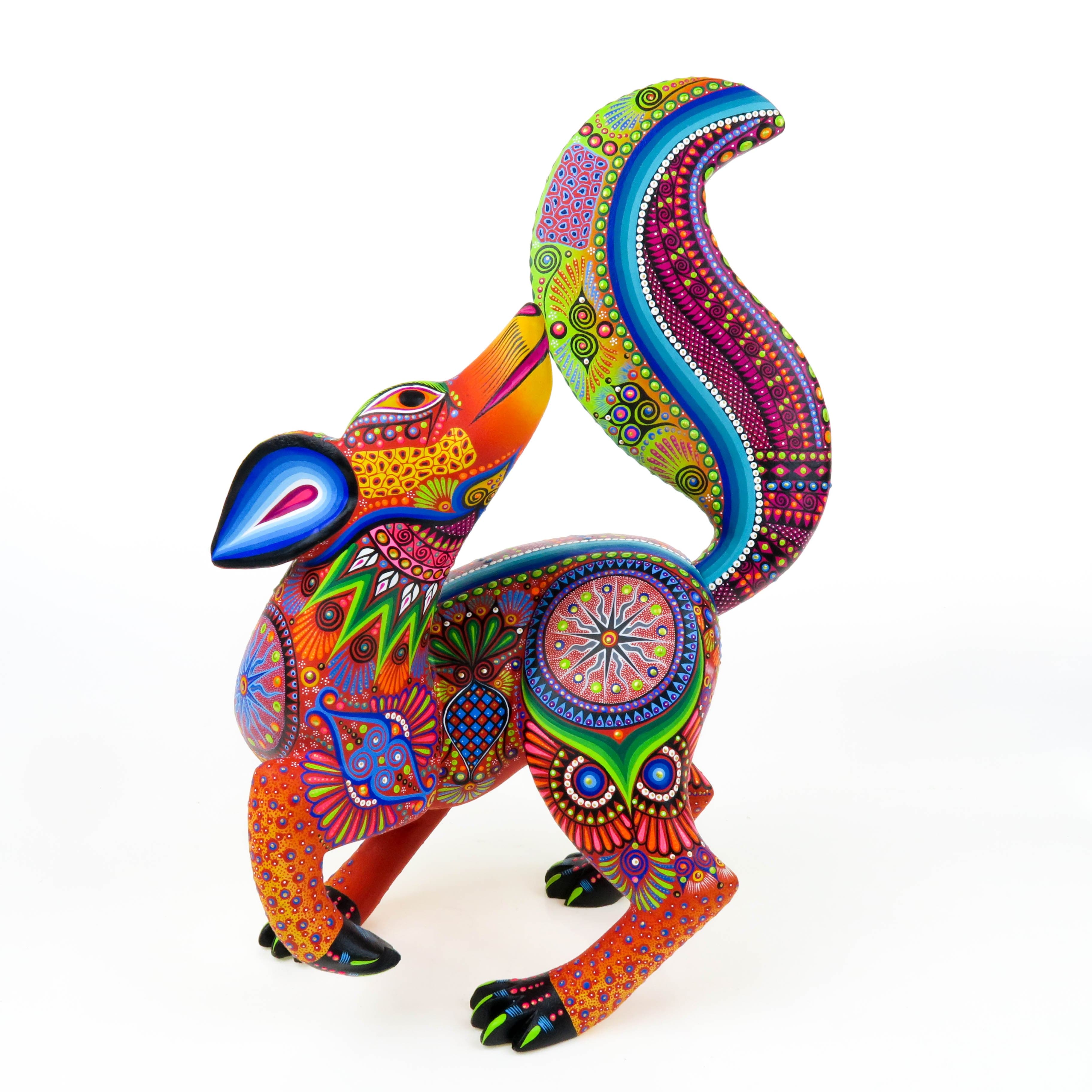 Majestic Coyote - Oaxacan Alebrije Wood Carving – VivaMexico.com