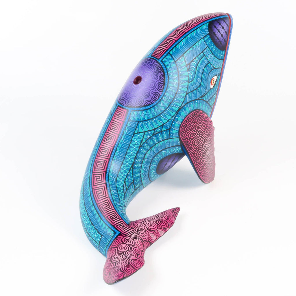 Majestic Whale - Oaxacan Alebrije Wood Carving – VivaMexico.com