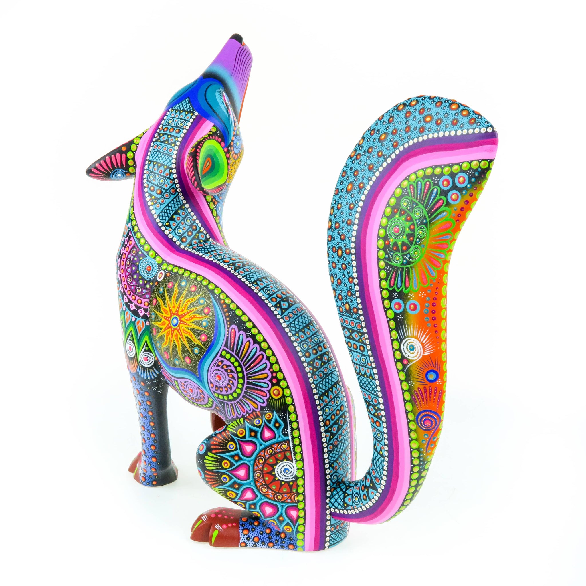 Masterpiece Howling Coyote - Oaxacan Alebrije Wood Carving – VivaMexico ...