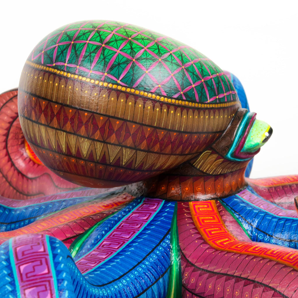 Masterpiece Octopus - Oaxacan Alebrije Wood Carving – VivaMexico