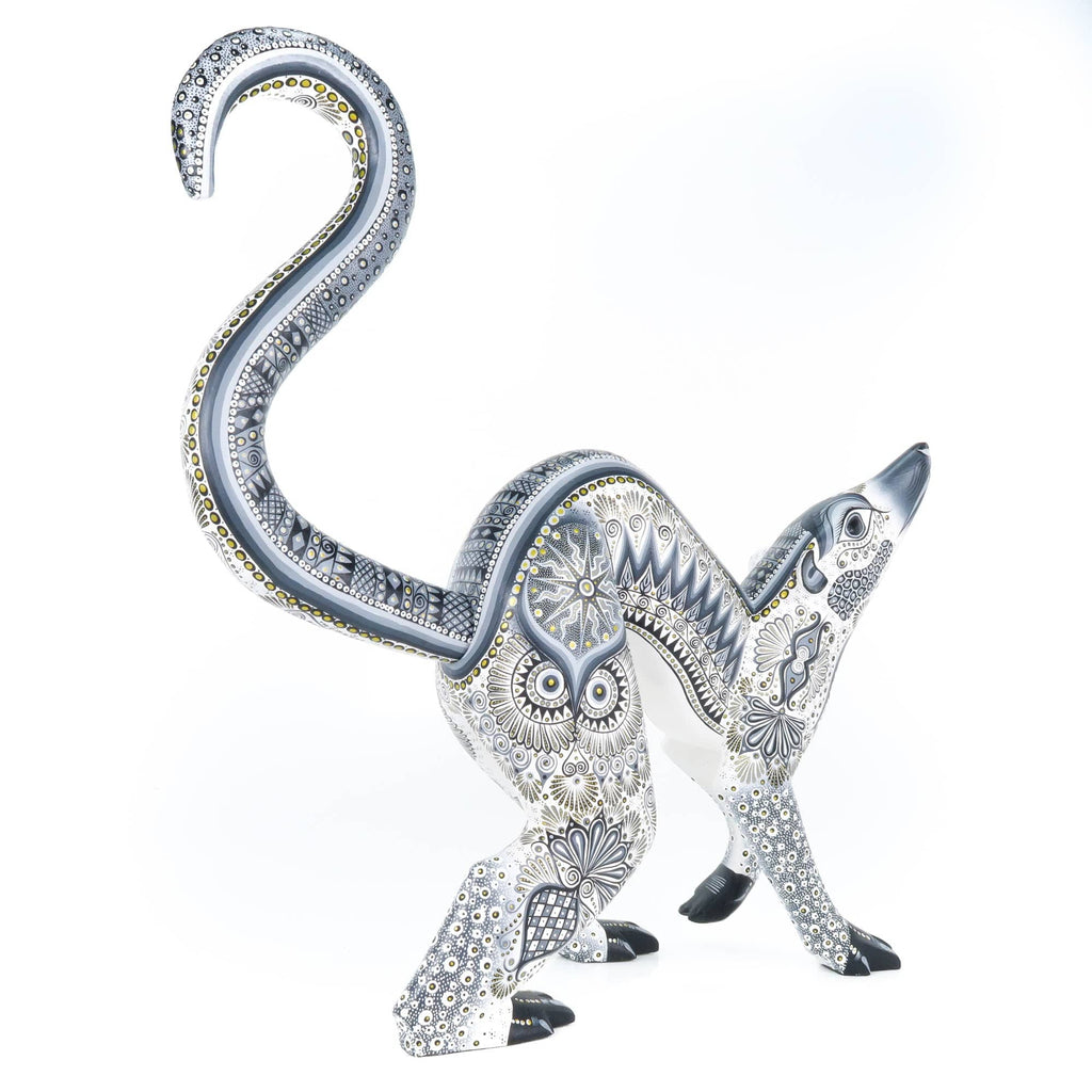 Masterpiece White Opossum - Oaxacan Alebrije Wood Carving