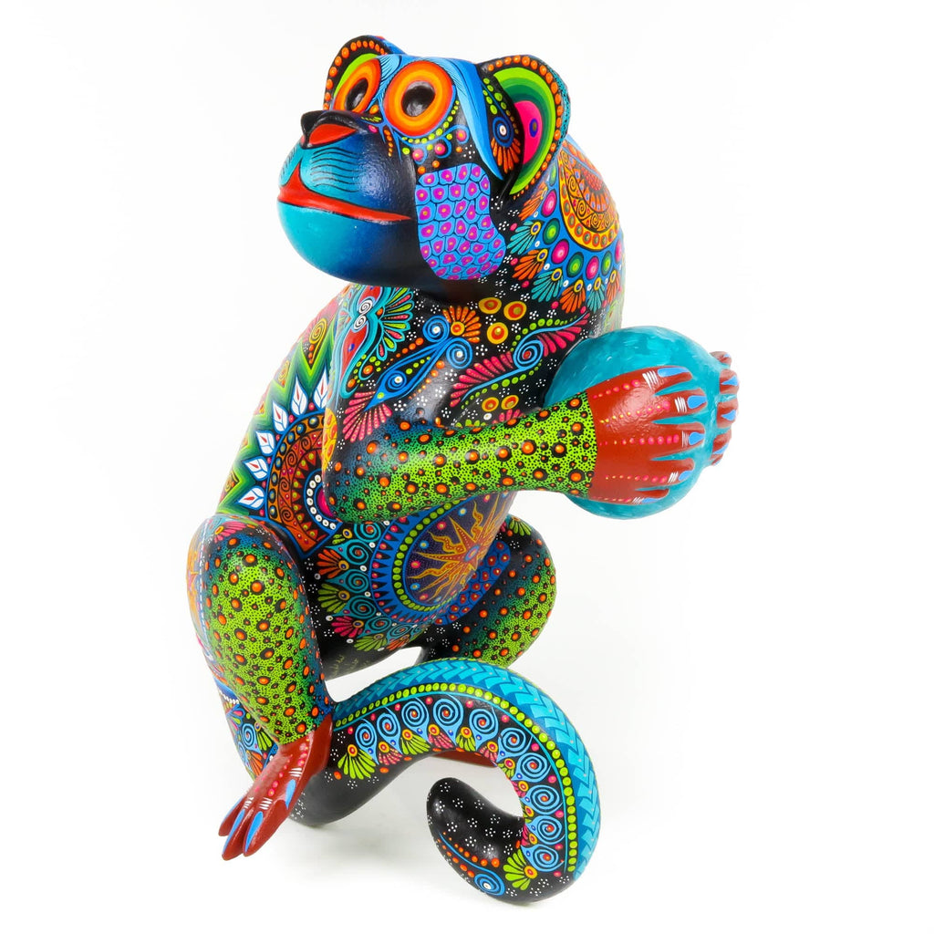Monkey With Fruit - Oaxacan Alebrije Wood Carving – VivaMexico.com