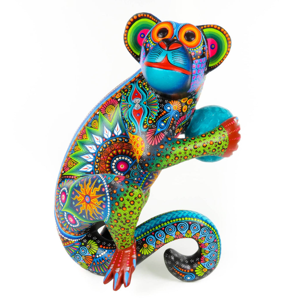 Monkey With Fruit - Oaxacan Alebrije Wood Carving – VivaMexico.com