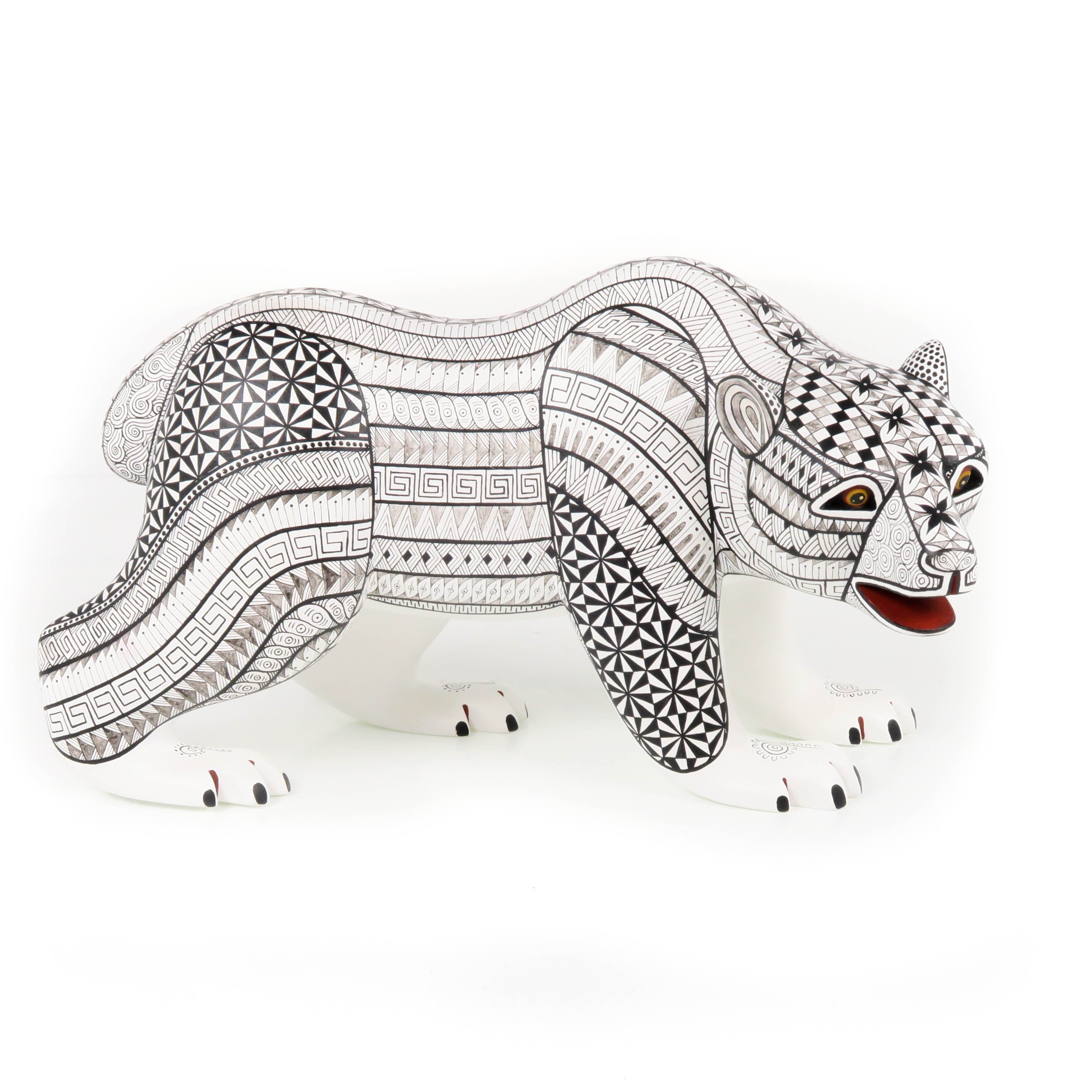 Polar Bear - Oaxacan Alebrije Wood Carving – VivaMexico.com