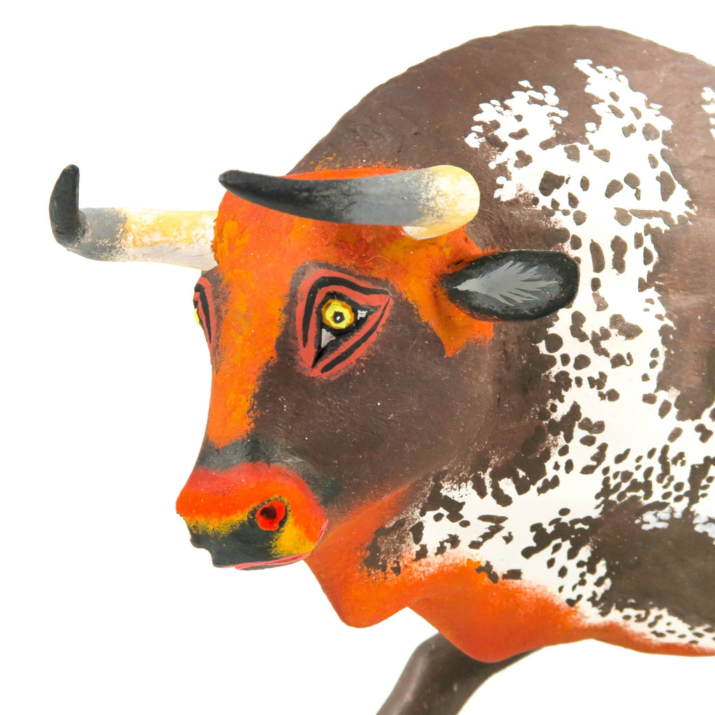 木製の雄牛の像 牡牛 ブル おうし Wooden Bull Mexico Powerful Bull - Oaxacan Alebrije Wood Carving Mexican Folk Art