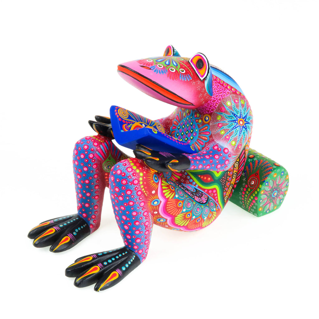 Reading Frog - Oaxacan Alebrije Wood Carving – VivaMexico.com