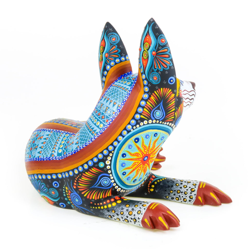 Resting Fox - Oaxacan Alebrije Wood Carving – VivaMexico.com