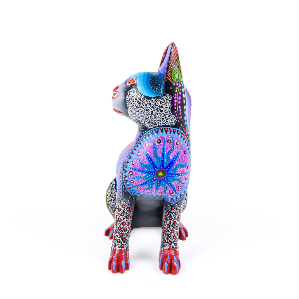 Timid Cat - Oaxacan Alebrije Wood Carving – VivaMexico.com