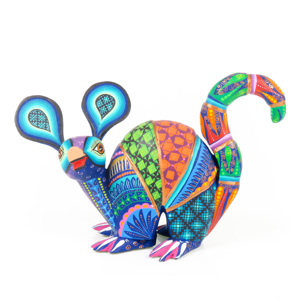 Vibrant Armadillo - Oaxacan Alebrije Wood Carving – VivaMexico.com