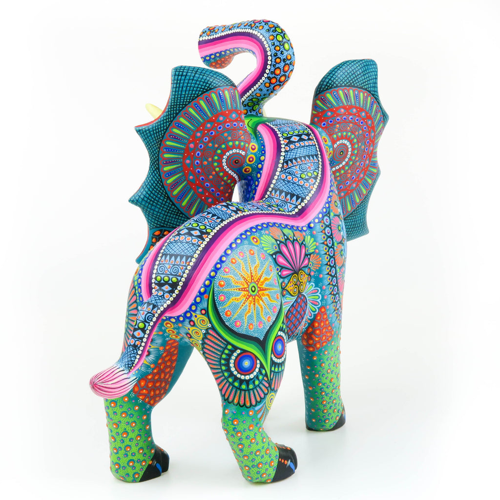 Vibrant Elephant - Oaxacan Alebrije Wood Carving – VivaMexico.com