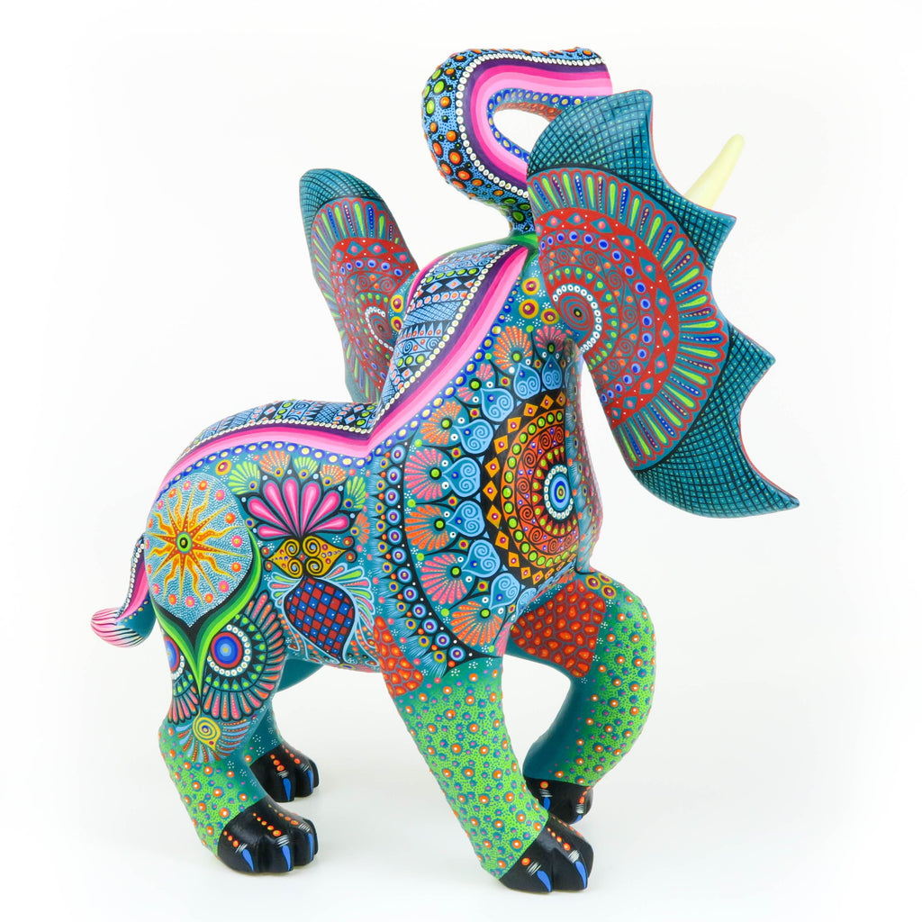 Vibrant Elephant - Oaxacan Alebrije Wood Carving – VivaMexico.com