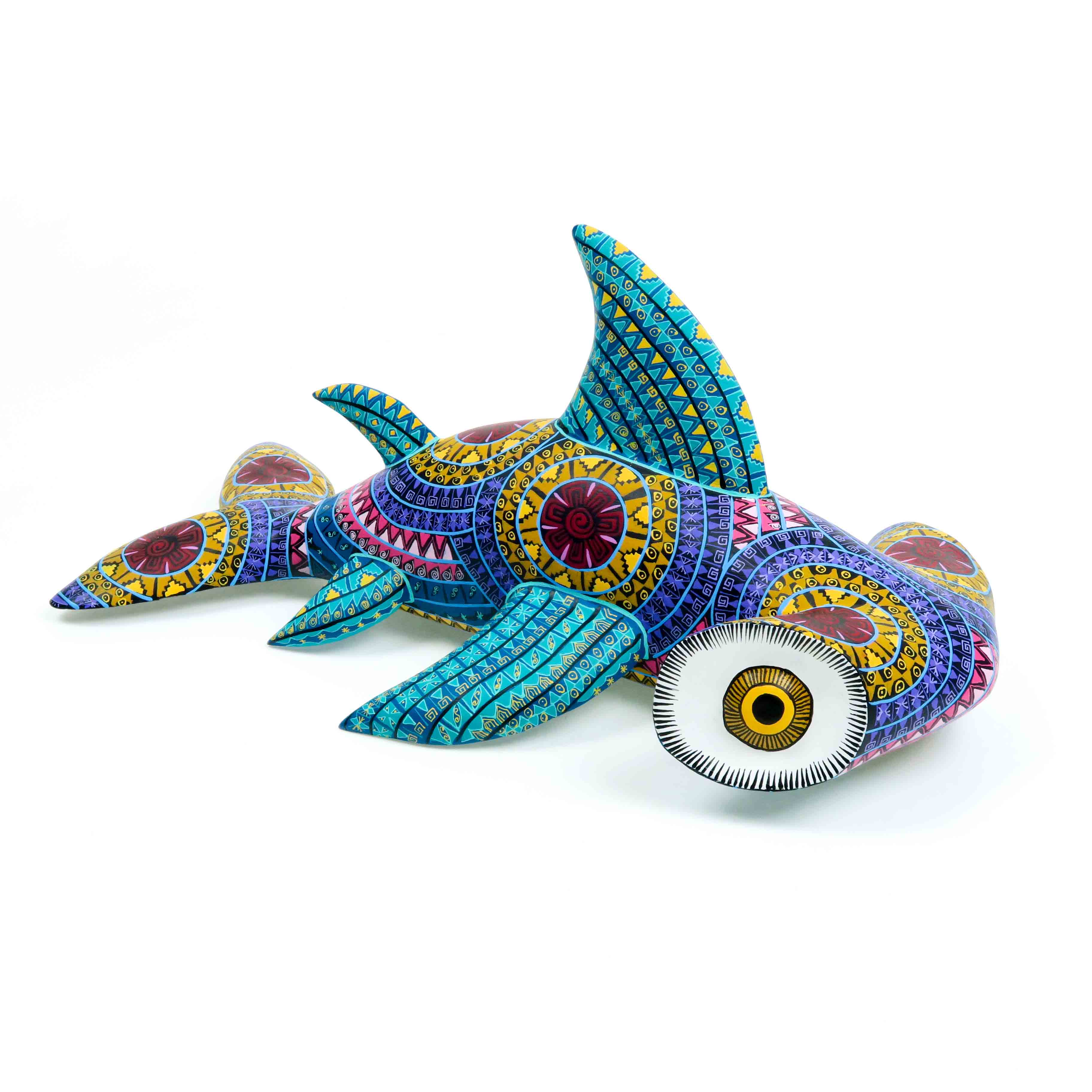 メキシコ伝統工芸 アレブリヘ 青いサメ Taller Casa Cruz www-vivamexico-com-alebrije-