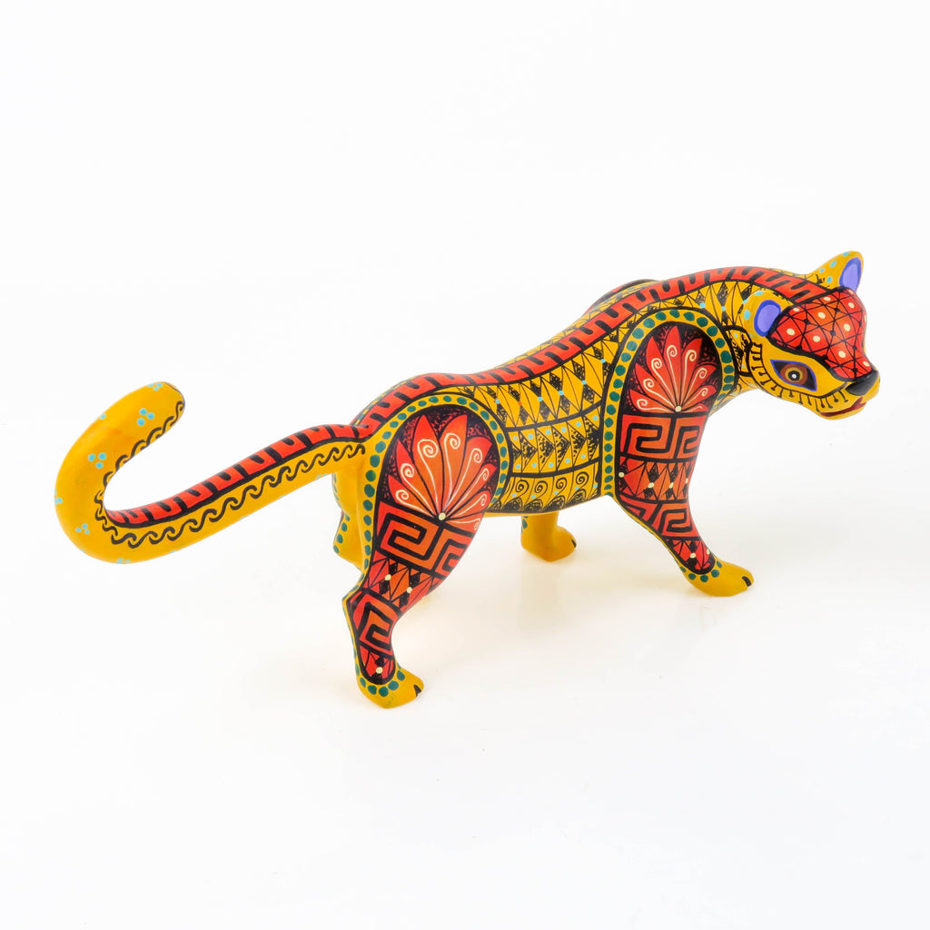 Zapotec Jaguar - Oaxacan Alebrije Wood Carving – VivaMexico.com