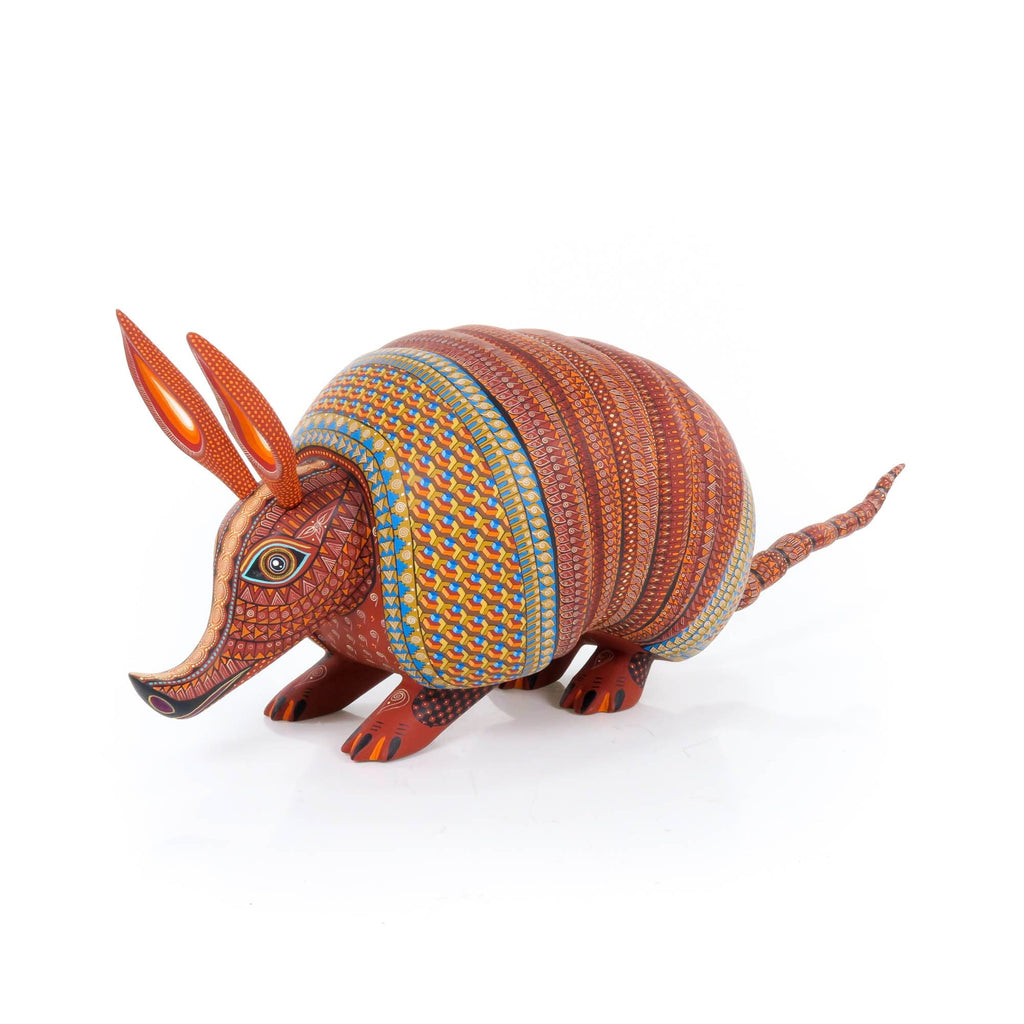 Zapotec Armadillo - Oaxacan Alebrije Wood Carving – VivaMexico.com
