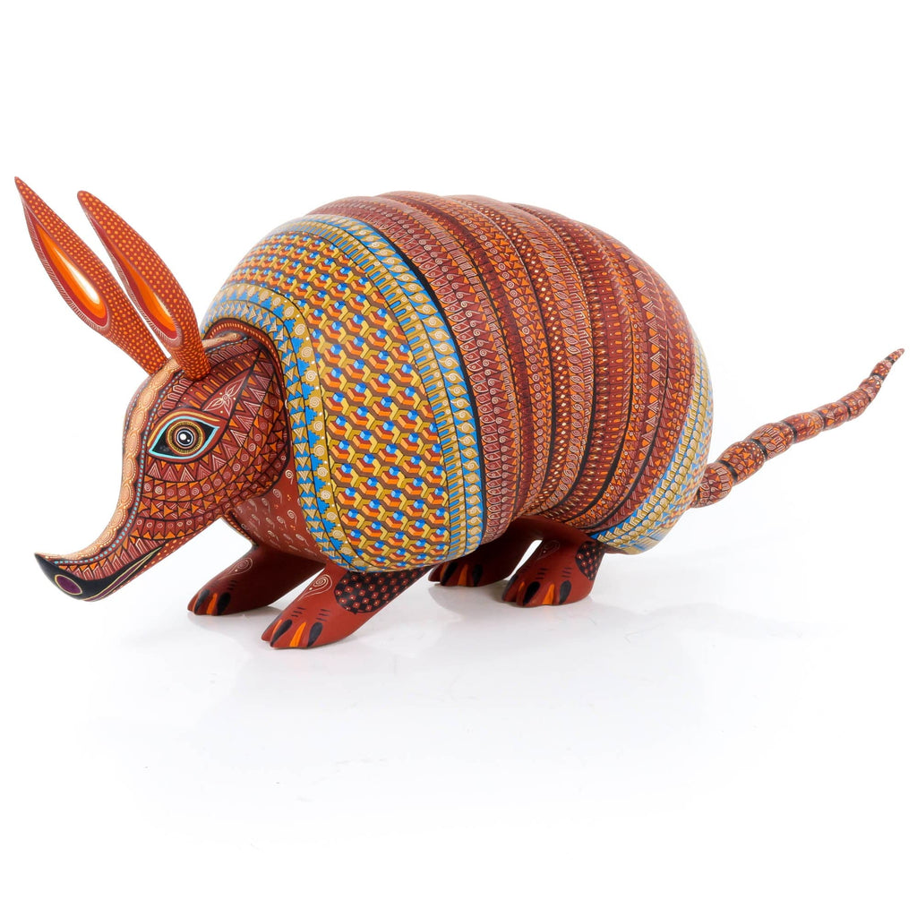 Zapotec Armadillo - Oaxacan Alebrije Wood Carving – VivaMexico.com